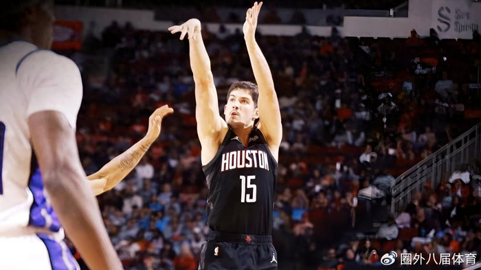 B体育赛事机构-28分+7记三分!火箭新星创4项生涯新高，为何被曝或遭雪藏？|谢泼德|詹姆斯·哈登|赛斯·库里|洛杉矶快船队|明尼苏达森林狼队_新浪体育_新浪新闻